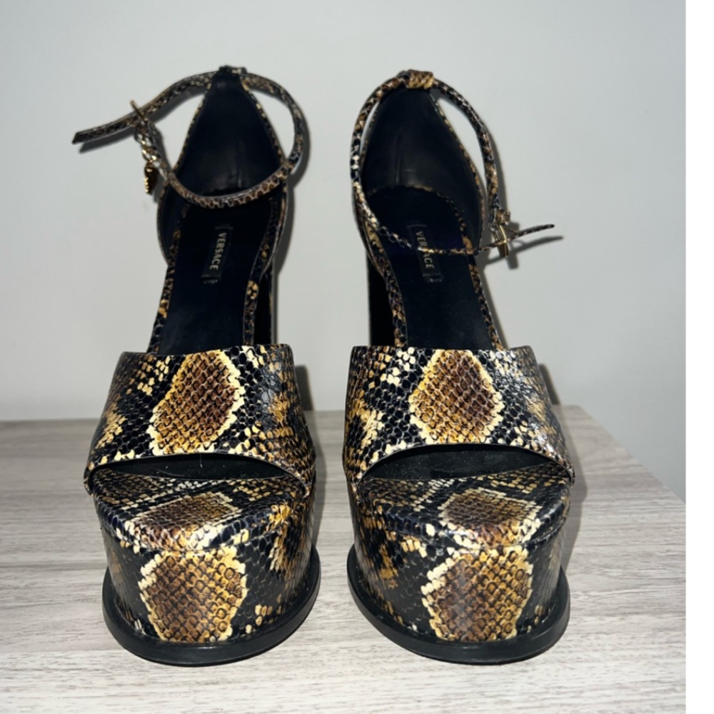 2021 Versace Python Platforms Only Worn Once - image 2